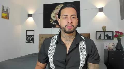 bastian_jones1 online show from 09/26/25, 12:09