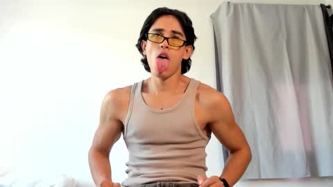 Bastian Maalouf  online show from 01/17/26, 08:23