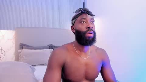 Snapshot of bastianrivas chatting on 10/02/25, 12:01 Bastian. online show from 10/02/25, 12:01