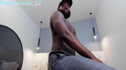 Snapshot of bastianrivas chatting on 10/24/25, 12:34 Bastian. online show from 10/24/25, 12:34