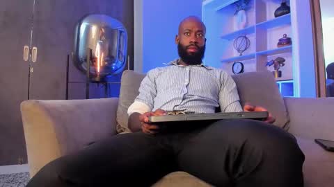 Snapshot of bastianrivas chatting on 11/05/25, 12:16 Bastian. online show from 11/05/25, 12:16