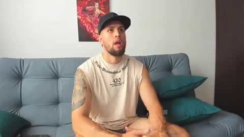 bastianwatson10 online show from 03/12/25, 04:56