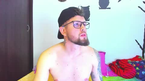 bastianwatson10 online show from 11/11/25, 06:30