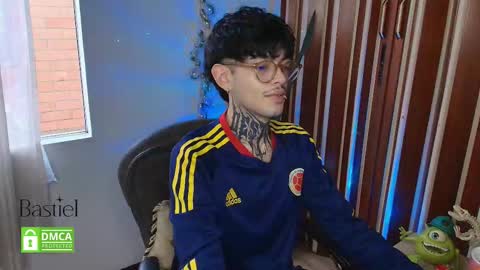 Bastiel online show from 11/21/25, 09:57