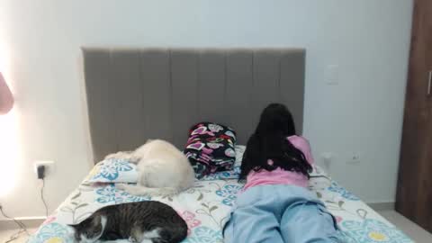 Aron online show from 10/28/25, 12:58