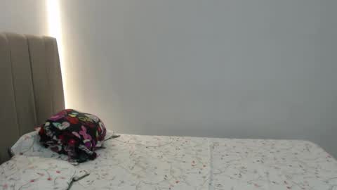 Aron online show from 11/08/25, 03:39