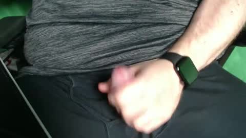 Bate Bro84 online show from 12/30/24, 02:53