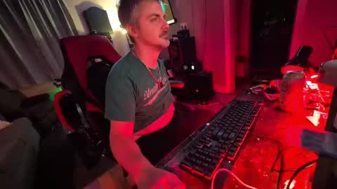 baterboy8687 online show from 02/07/25, 10:40