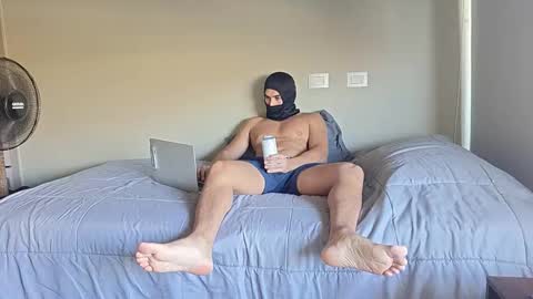 Snapshot of batorguyfit chatting on 02/22/26, 09:35 Str8bros online show from 02/22/26, 09:35