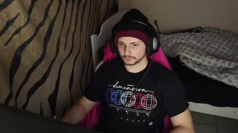 Snapshot of baxxline chatting on 03/06/25, 11:53 Baxxline online show from 03/06/25, 11:53