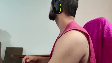 Snapshot of baxxline chatting on 10/04/25, 10:52 Baxxline online show from 10/04/25, 10:52