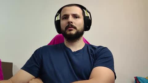 Snapshot of baxxline chatting on 10/14/25, 12:33 Baxxline online show from 10/14/25, 12:33