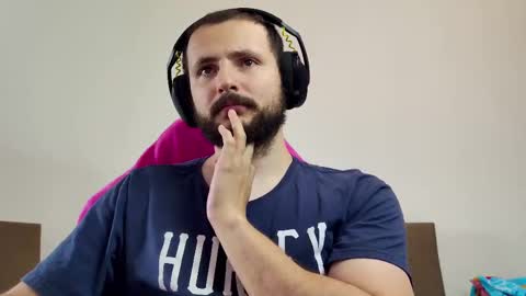 Snapshot of baxxline chatting on 10/29/25, 03:25 Baxxline online show from 10/29/25, 03:25