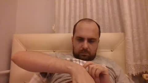 bayto online show from 02/11/25, 06:44