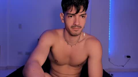 Valentino online show from 12/06/24, 06:28