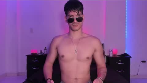 Valentino online show from 02/07/25, 09:15