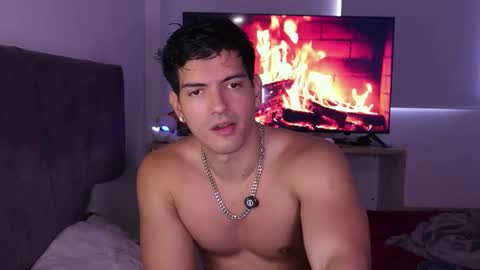 Valentino online show from 02/11/26, 09:20