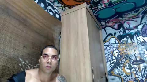 Justin online show from 09/28/25, 12:05