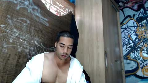 Justin online show from 12/03/25, 09:13