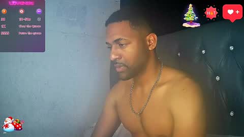 Snapshot of bbcblackhot33 chatting on 12/27/24, 07:40 john online show from 12/27/24, 07:40