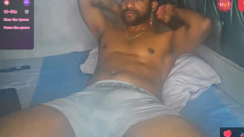 Snapshot of bbcblackhot33 chatting on 01/18/25, 02:58 john online show from 01/18/25, 02:58