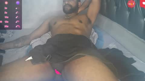 Snapshot of bbcblackhot33 chatting on 01/19/25, 08:50 john online show from 01/19/25, 08:50