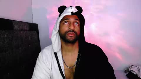 Snapshot of bbcblackhot33 chatting on 02/20/25, 02:29 john online show from 02/20/25, 02:29