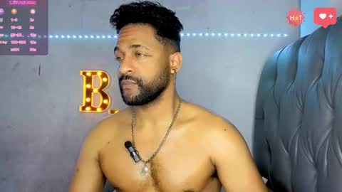 Snapshot of bbcblackhot33 chatting on 12/17/25, 02:50 john online show from 12/17/25, 02:50