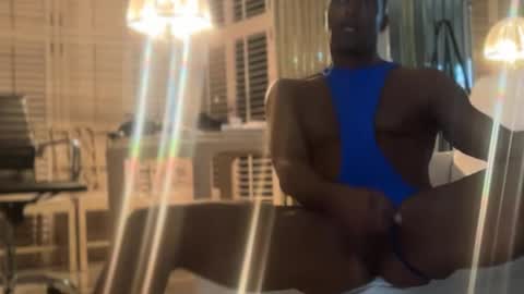 305BBC online show from 11/03/25, 10:49