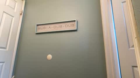 bbeeaa672_ online show from 04/27/26, 10:52