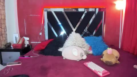 BBesitaQuen 18 latina ass lovense cum lush online show from 02/12/26, 12:16