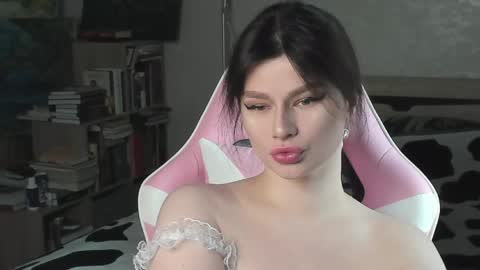 bbj_one online show from 05/18/26, 04:07