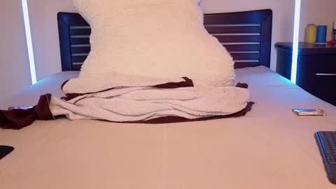 Snapshot of bbw_goddes chatting on 11/29/25, 02:03 Love online show from 11/29/25, 02:03