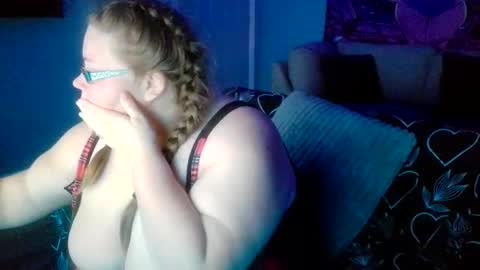 bbwgamergirl93 online show from 10/08/25, 12:14