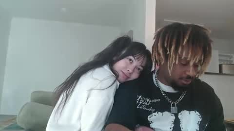 Snapshot of bby_julesss chatting on 12/15/25, 02:43 bby_julesss online show from 12/15/25, 02:43