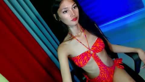 URE BBY ZEMIRA online show from 05/17/26, 12:56