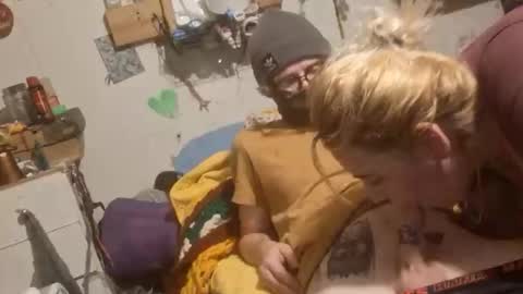 Snapshot of bbygirlsmask chatting on 11/02/25, 02:19 bbygirlsmask online show from 11/02/25, 02:19