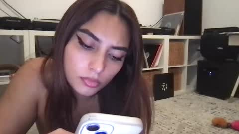 bbypiamia online show from 10/17/25, 05:32