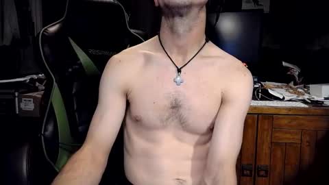 bchillin28 online show from 11/09/25, 06:39