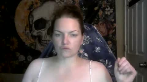 Snapshot of bcytd2 chatting on 12/16/25, 04:06 bcytd2 online show from 12/16/25, 04:06