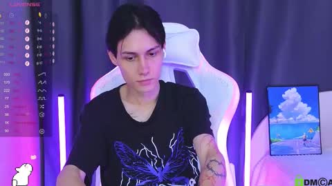 Aiden online show from 10/28/25, 12:58