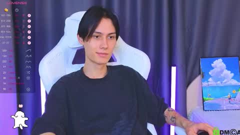 Aiden online show from 12/14/25, 02:39