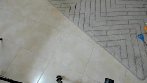 Snapshot of bdsm_meduza chatting on 10/04/25, 01:09 Meduza online show from 10/04/25, 01:09