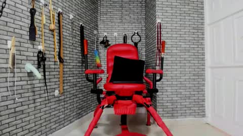 Snapshot of bdsm_meduza chatting on 12/22/25, 11:51 Meduza online show from 12/22/25, 11:51