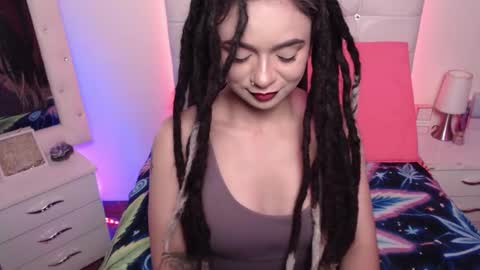 Ela online show from 11/05/25, 06:35