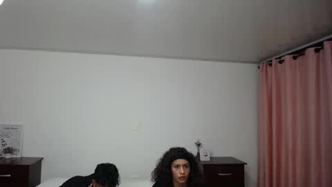 Sara  Juan online show from 12/03/25, 02:30