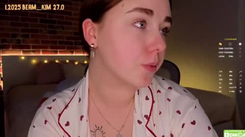 Snapshot of beam_kim chatting on 01/27/25, 08:07 kim3 INDEPENDENT MODEL online show from 01/27/25, 08:07