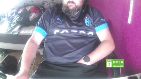 bear90130 online show from 10/19/25, 01:45