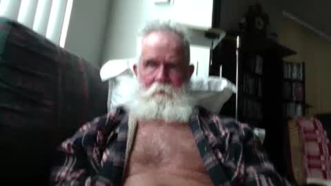 beardbushy online show from 04/10/26, 05:28