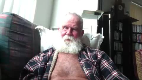 beardbushy online show from 04/13/26, 06:13